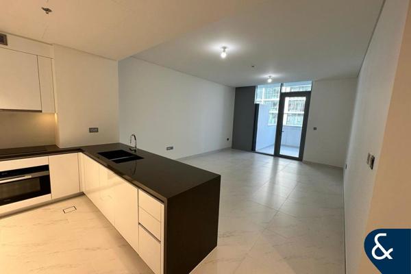 2 Bedroom | Vacant | Pool and Gym | 2 Bath