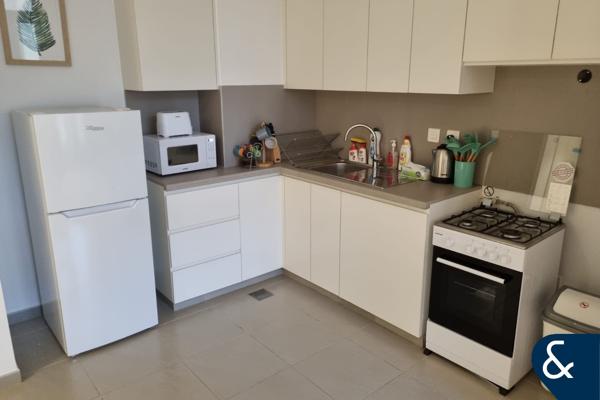 1 Bedroom| Furnished| Vacant On Transfer