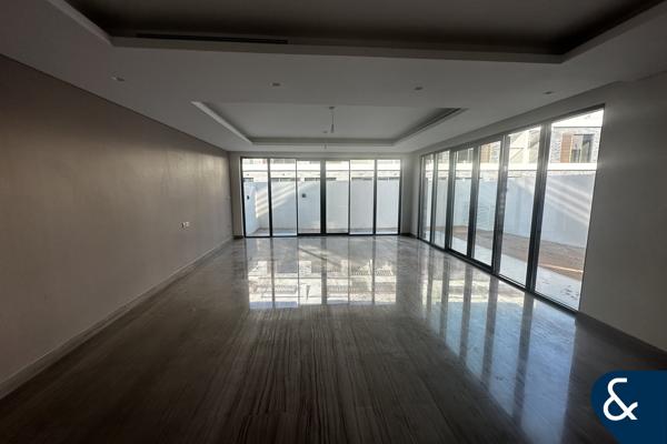 Brand New | Close to Trump | Corner Unit