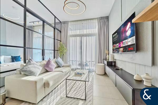 Bright Natural Light | Vacant | Furnished