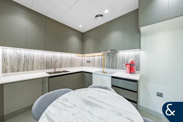 2 Bedroom | Vacant | Modern | Great location