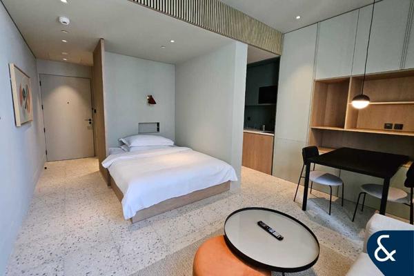 High Floor | Vacant On Transfer| Luxurious