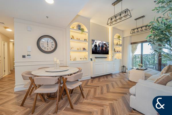 Upgraded | Vacant On Transfer |1 Bed + Study