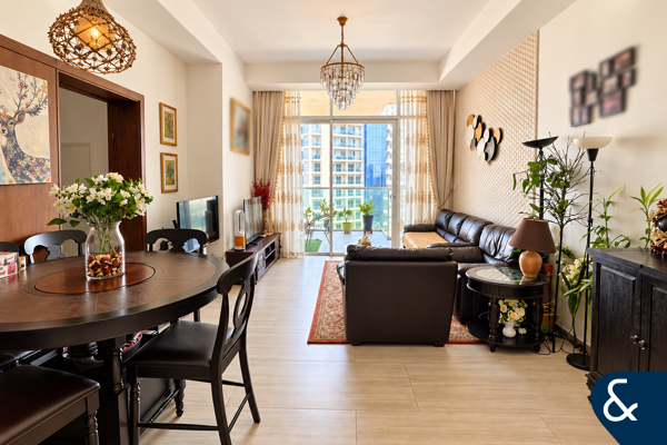 Vacant | High Floor | Park Views | 2 Bed