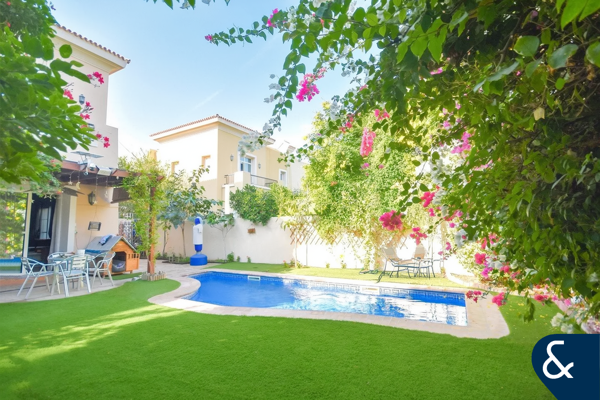 3 Bed + Study | Private Pool | Backing Park