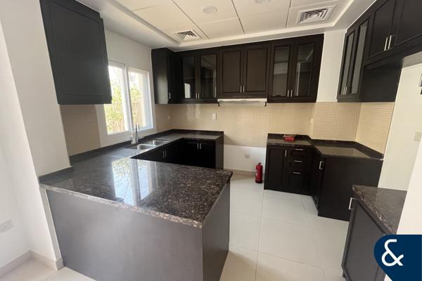 Single Row | Close to Pool | Landscaped