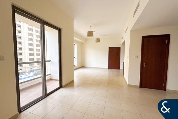Marina Views | Unfurnished | Vacant | 1 Bed