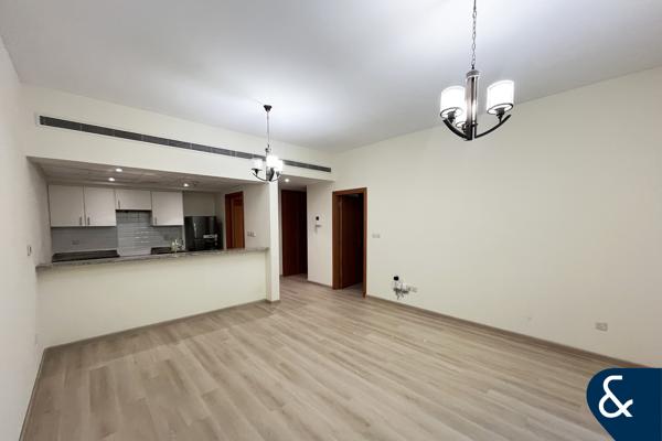 Fully Upgraded | Vacant Unit | Green View