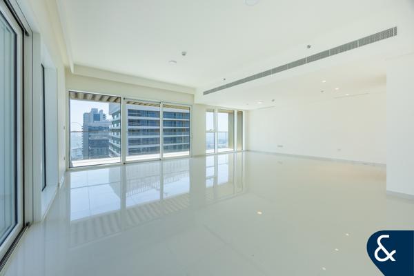 5 Bed + 2 Studies | Palm Views | 4,601 sq ft