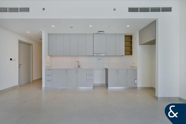 Brand New Unit | Vacant Now | Water View
