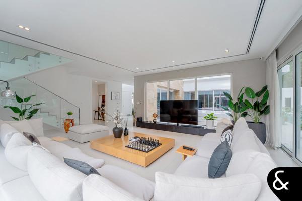 Private Location | 4 Bed + Study | Large Plot
