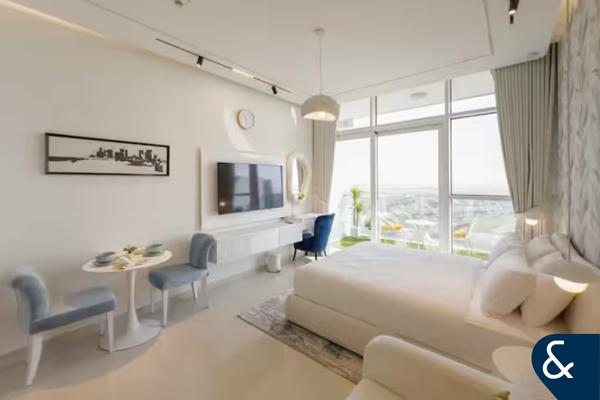 Upgraded| Golf course views | Studio