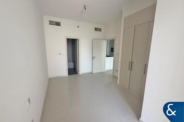 1 Bedroom Apartment | High Floor | Spacious