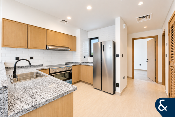 Landscaped Garden | Great Location | Ready