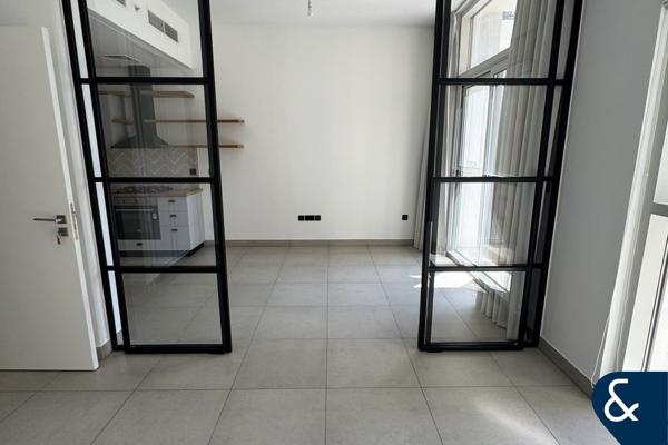 Exclusive | Low Floor | One Bed