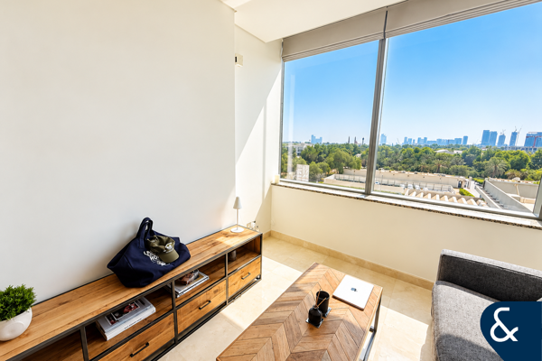 Studio Apartment | Furnished | Available now