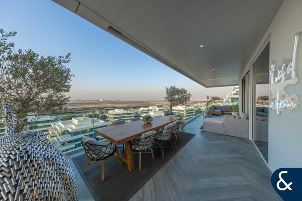 Penthouse | Magnificent Views | Upgraded