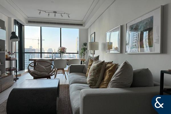 High Floor | Partial Upgraded | Lake View