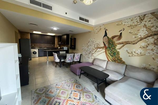Large spacious 2bed + maid | Vastu compliant