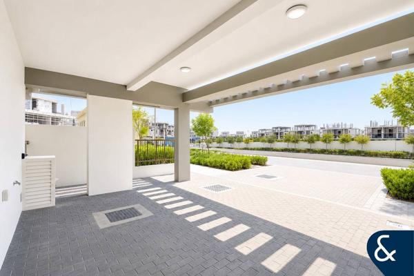 Single Row | Corner Unit | Terrace & Garden