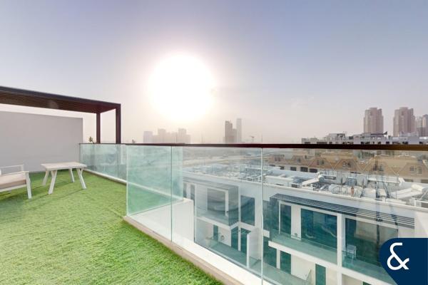 Available Now | Luxury finish | Furnished