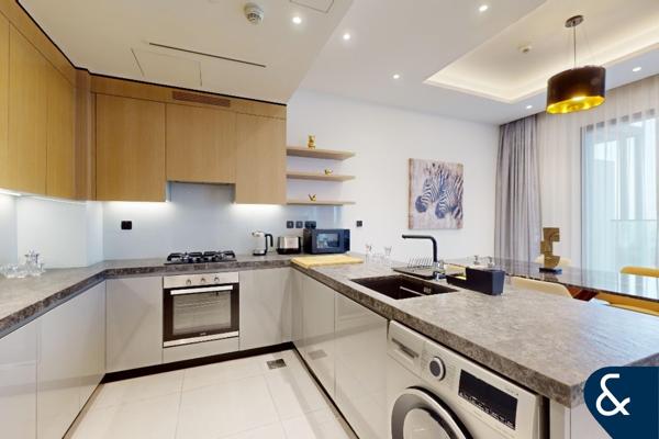 Available Now | Luxury finish | Furnished
