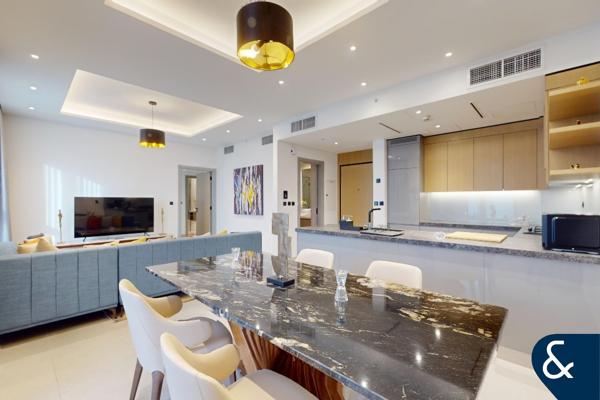 Available Now | Luxury finish | Furnished