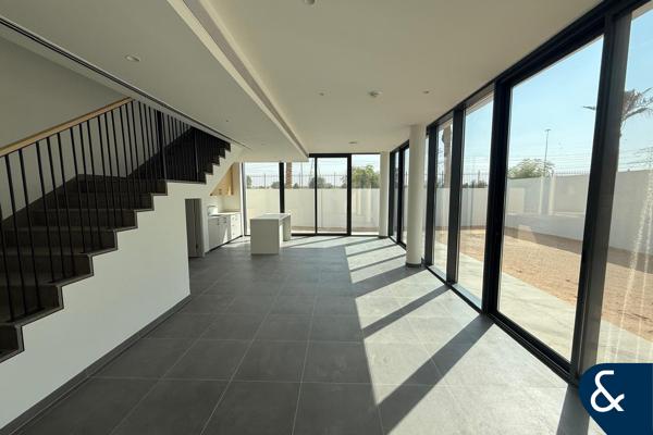 Single Row | Brand New | 4 Beds with Ensuites