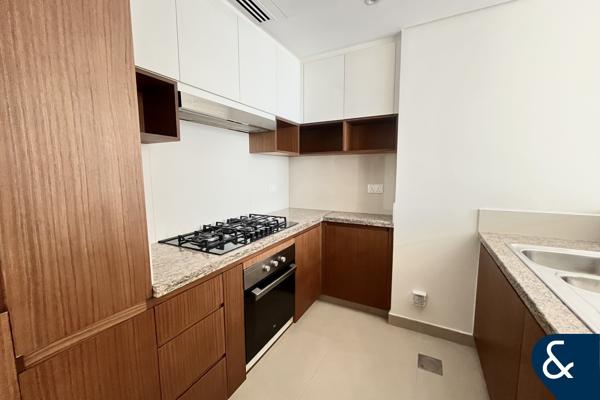Unfurnished | Burj Views | Spacious 2 Bedroom