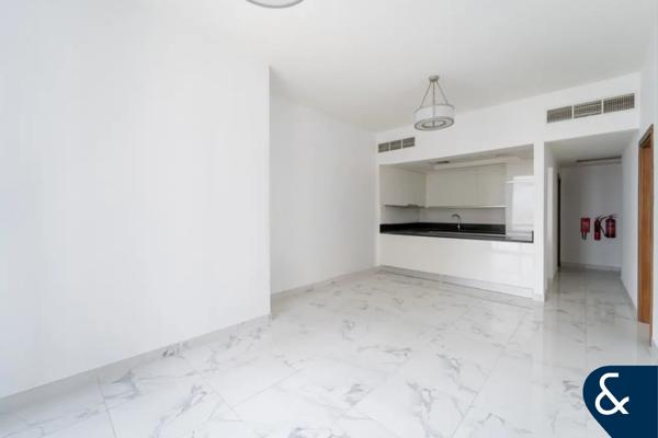 High Floor | Canal View | Vacant | 1 Bed