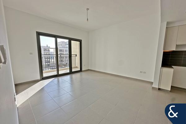 Pool View | Well Maintained | Rented
