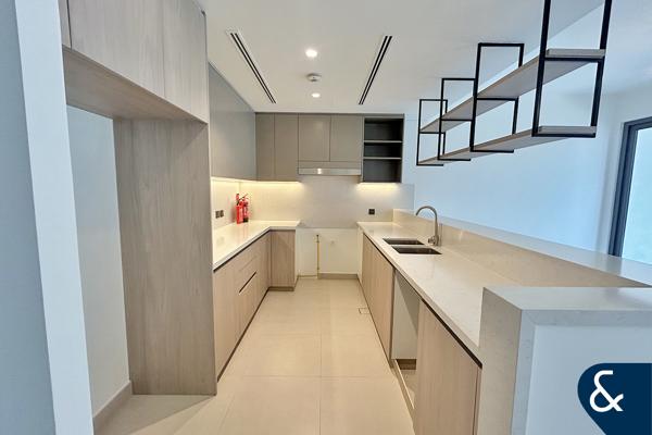 Vacant | Mortgageable | Close to Lagoon