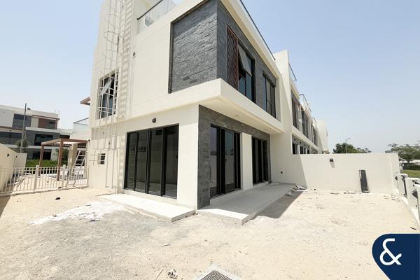 6 Bed | Full Golf Course View | The Legends