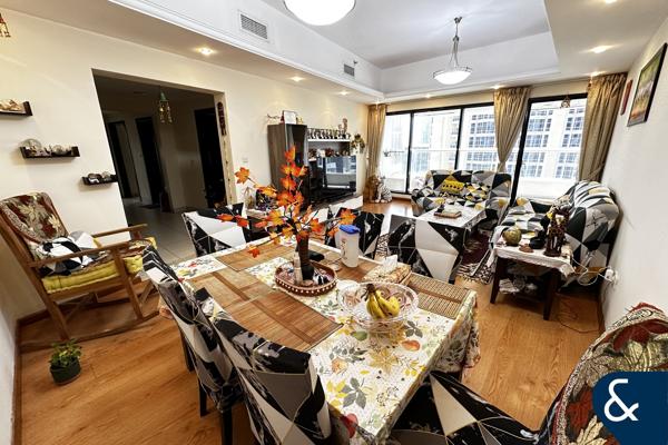 Vacant on Transfer | Maids Room | Spacious