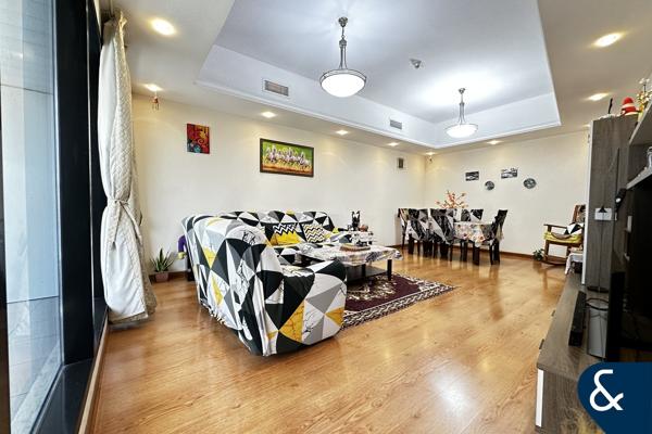 Vacant on Transfer | Maids Room | Spacious