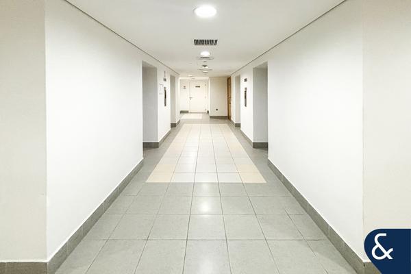 Vacant | Bright Office | Burj Khalifa View