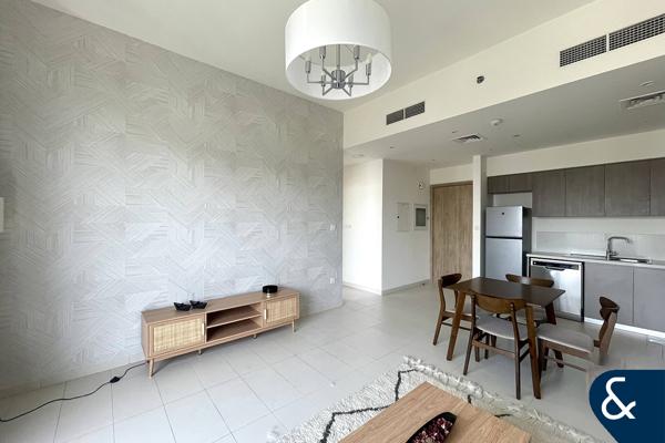 Park Ridge | High Floor | One Bedroom |