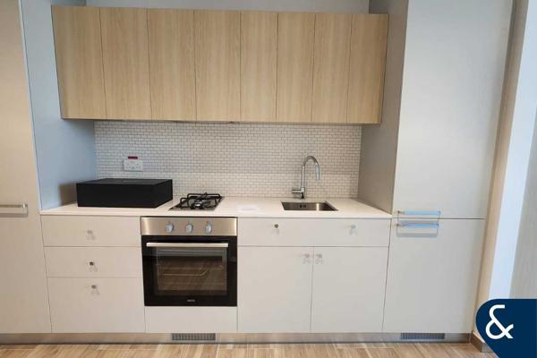 Furnished Studio | Vacant  | Modern