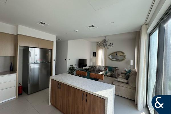 Single Row | Vacant | Close to Pool | 4 Beds