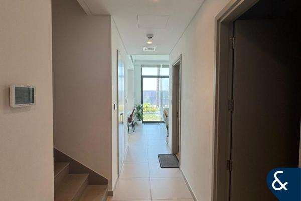 3 Bedrooms Plus Maids | Single Row | VOT