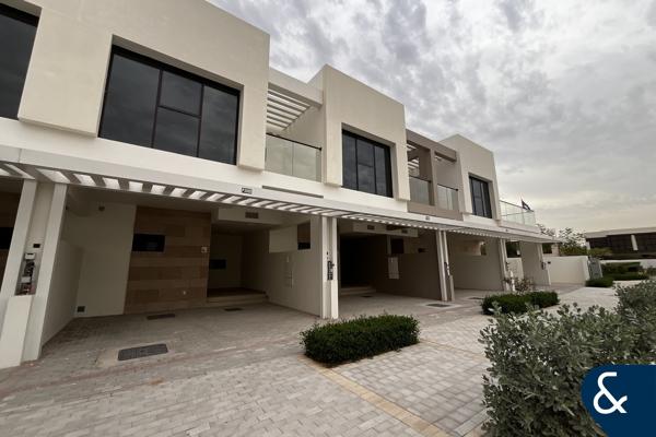 Fully Handed Over | Single Row | Vacant