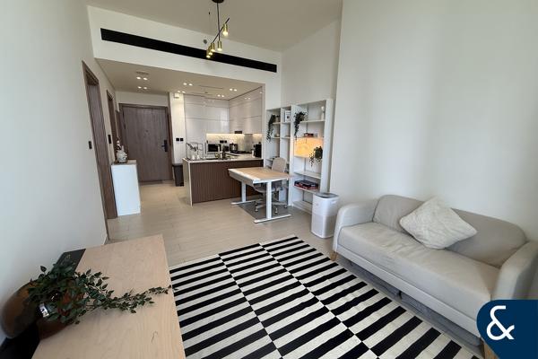 Modern 1 Bedroom | Furnished | Brand New