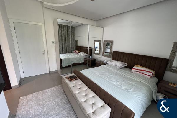 Single Row | Upgraded | Vacant on Transfer