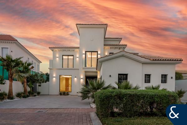Exclusive - Completely Turnkey on Large Private Plot - Basement