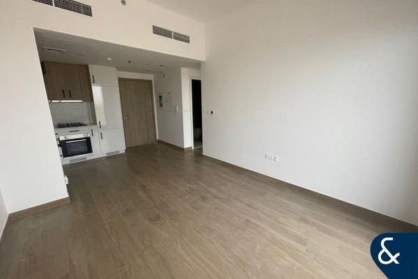 One Bedroom | Built-In Appliances | Spacious