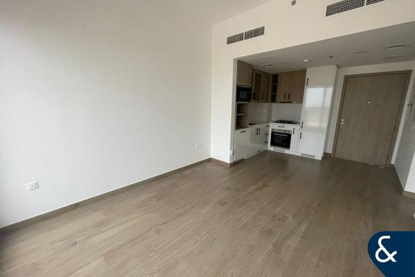 One Bedroom | Built-In Appliances | Spacious