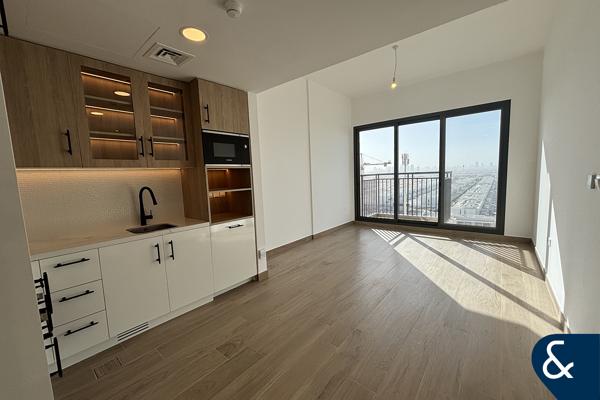 One Bedroom | Built-In Appliances | Spacious