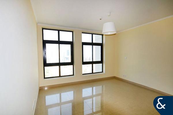 Mid Floor | Golf Course Views | Canal Views