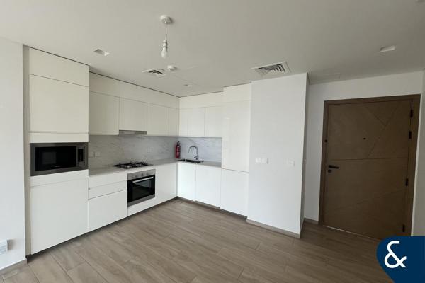 2 Bedroom | High Floor | Ready To Move