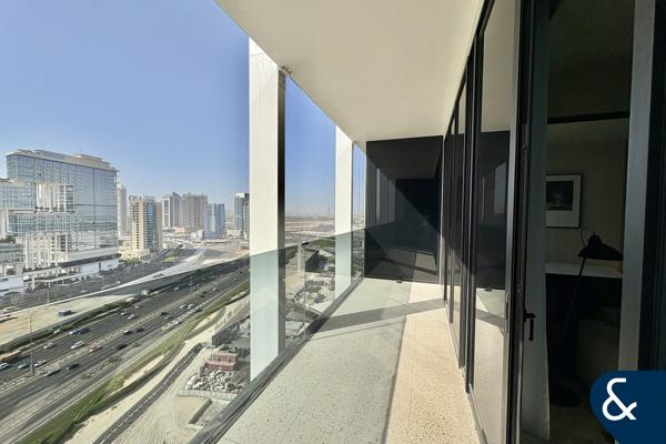 Luxury Apartment | High Floor | Burj View